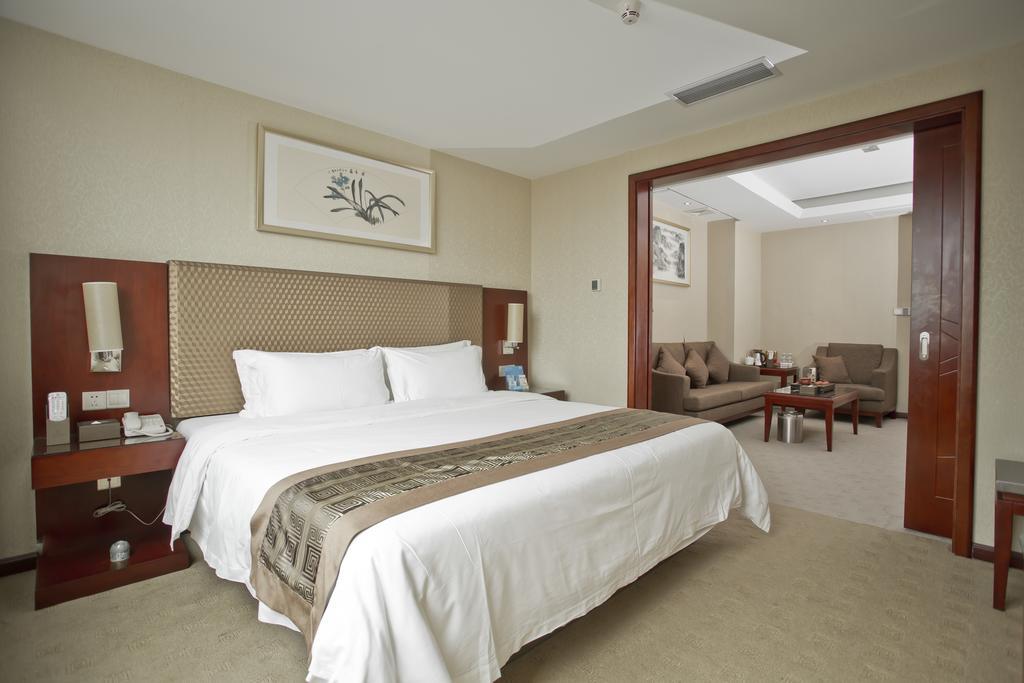 Oriental Shine Hotel Shenzhen Exterior photo
