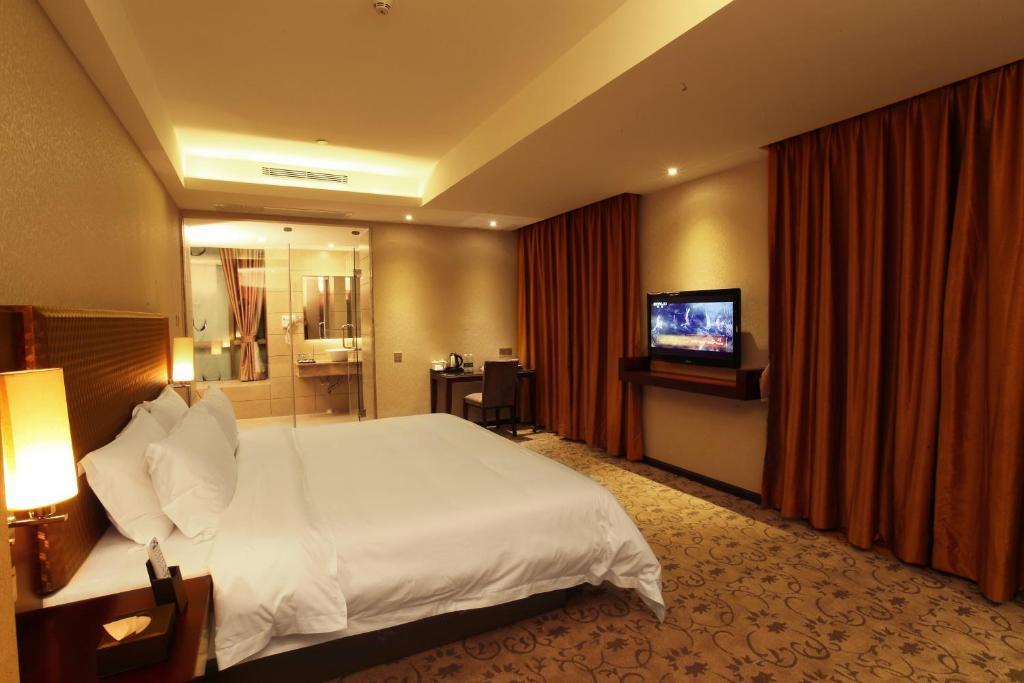 Oriental Shine Hotel Shenzhen Exterior photo